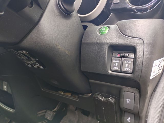 HONDA N BOX CUSTOM 2015 Image 31