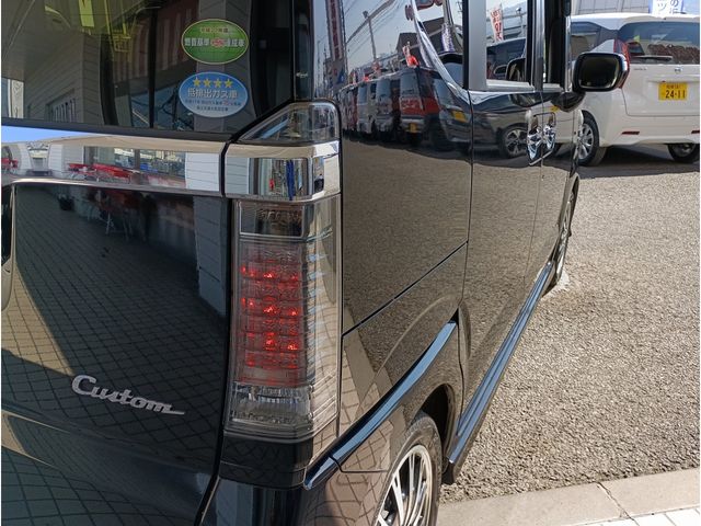 HONDA N BOX CUSTOM 2017 Image 31