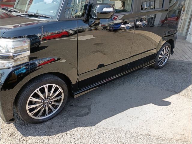 HONDA N BOX CUSTOM 2017 Image 31