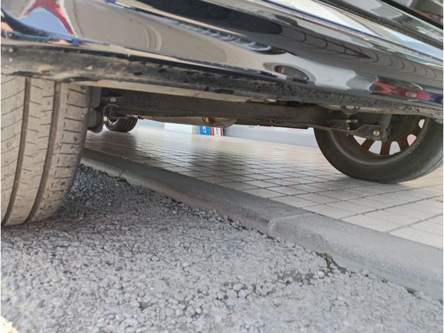 HONDA N BOX CUSTOM 2017 Image 31