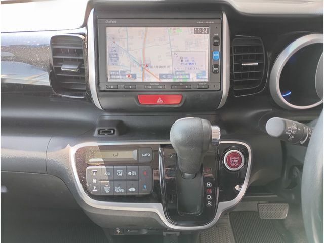 HONDA N BOX CUSTOM 2017 Image 31