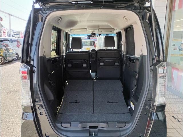 HONDA N BOX CUSTOM 2017 Image 31