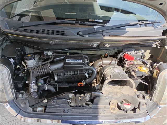 HONDA N BOX CUSTOM 2017 Image 31