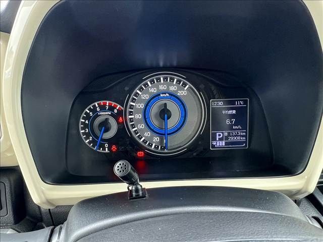 SUZUKI XBEE 4WD 2018 Image 31