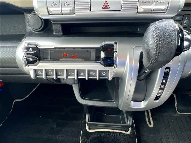 SUZUKI XBEE 4WD 2018 Image 31