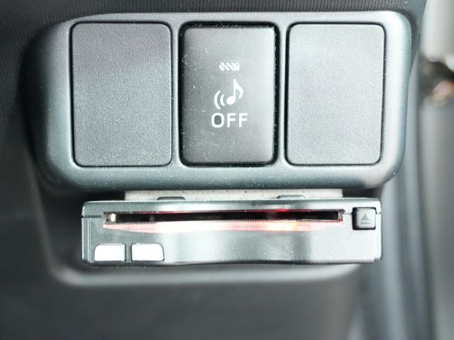 TOYOTA AQUA 2014 Image 31