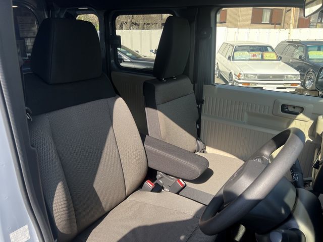 HONDA N-VAN E: 2025 Image 31