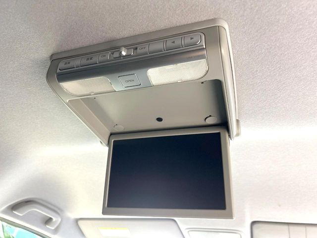 HONDA STEPWAGON SPADA 2013 Image 31