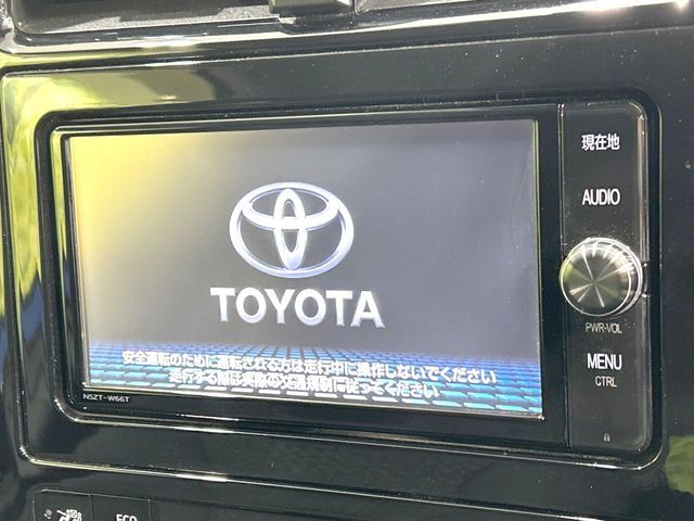 TOYOTA PRIUS 2018 Image 31