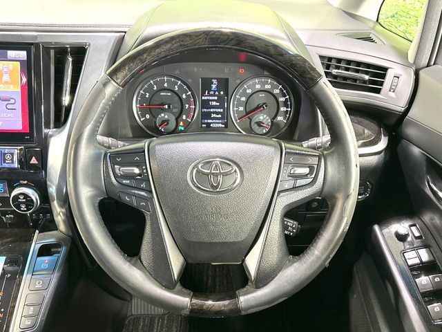 TOYOTA VELLFIRE 2015 Image 31
