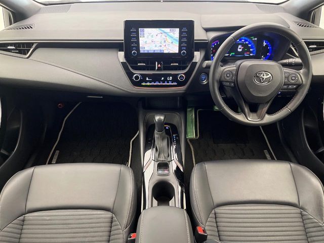 TOYOTA COROLLA SEDAN HYBRID 2019 Image 31