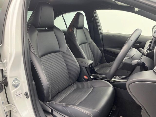 TOYOTA COROLLA SEDAN HYBRID 2019 Image 31