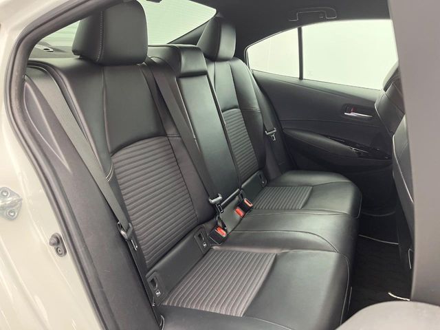 TOYOTA COROLLA SEDAN HYBRID 2019 Image 31