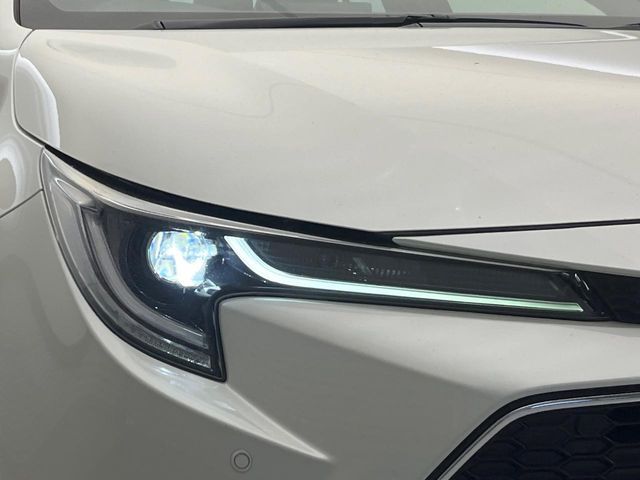 TOYOTA COROLLA SEDAN HYBRID 2019 Image 31