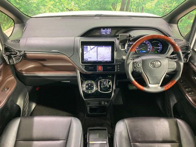 TOYOTA ESQUIRE HYBRID 2015 Image 31