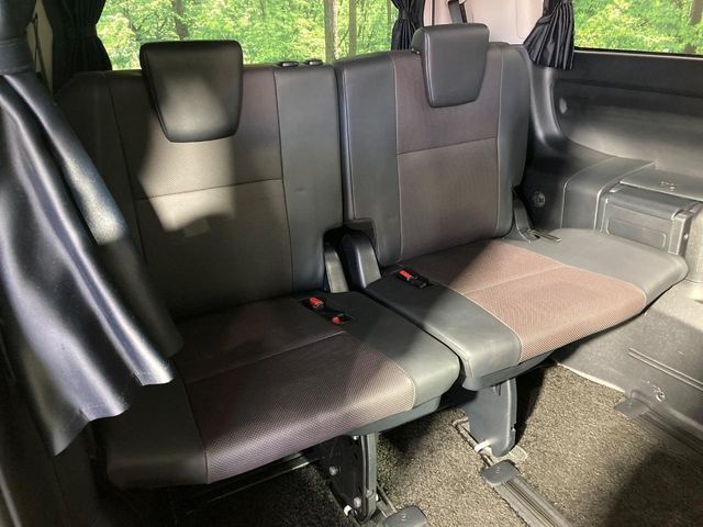 TOYOTA ESQUIRE HYBRID 2015 Image 31