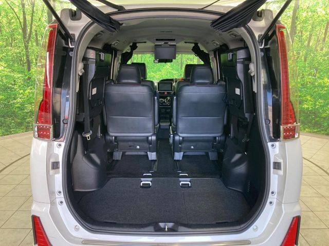 TOYOTA ESQUIRE HYBRID 2015 Image 31