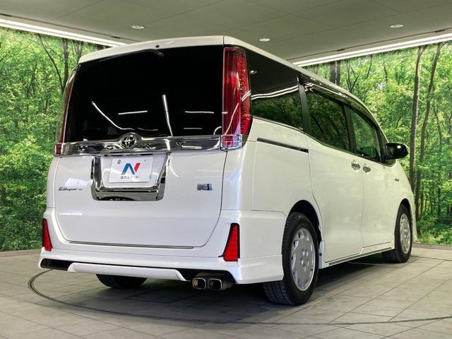 TOYOTA ESQUIRE HYBRID 2015 Image 31