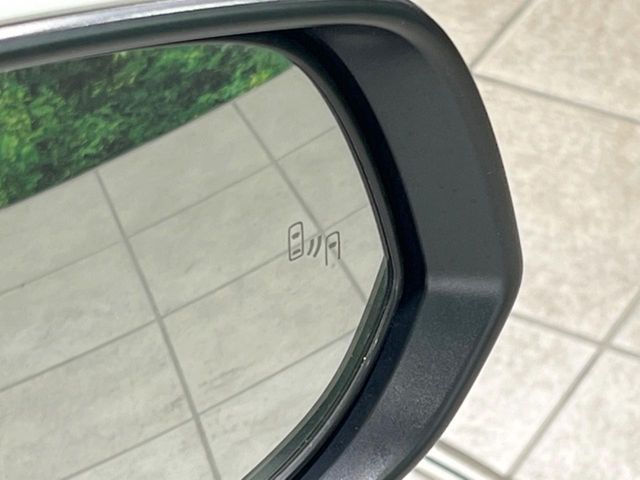 TOYOTA COROLLA CROSS HYBRID 2024 Image 31