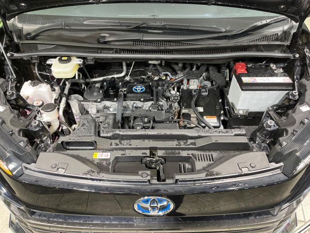 TOYOTA VOXY HYBRID 2024 Image 31