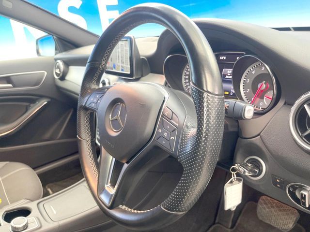 MERCEDES BENZ GLA CL 2014 Image 31