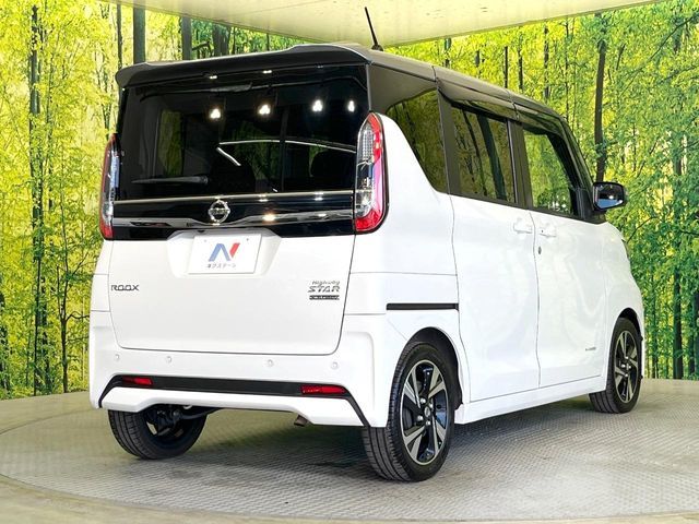 NISSAN ROOX 2022 Image 31