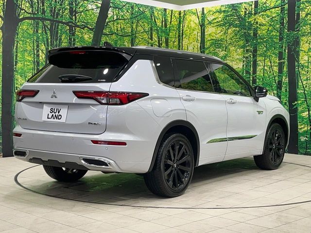 MITSUBISHI OUTLANDER PHEV 2022 Image 31
