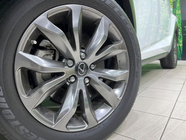 TOYOTA LEXUS NX300H AWD 2019 Image 31