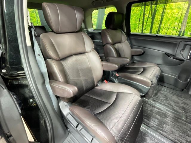 NISSAN ELGRAND 2021 Image 31