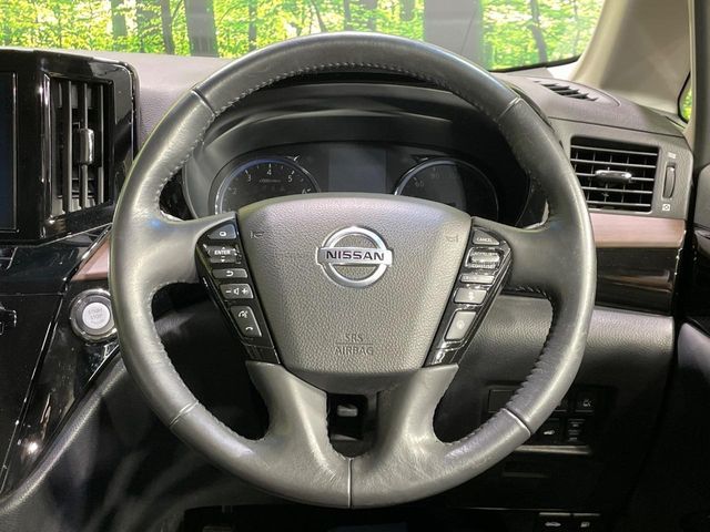 NISSAN ELGRAND 2021 Image 31