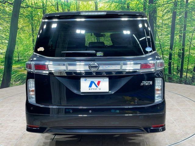 NISSAN ELGRAND 2021 Image 31