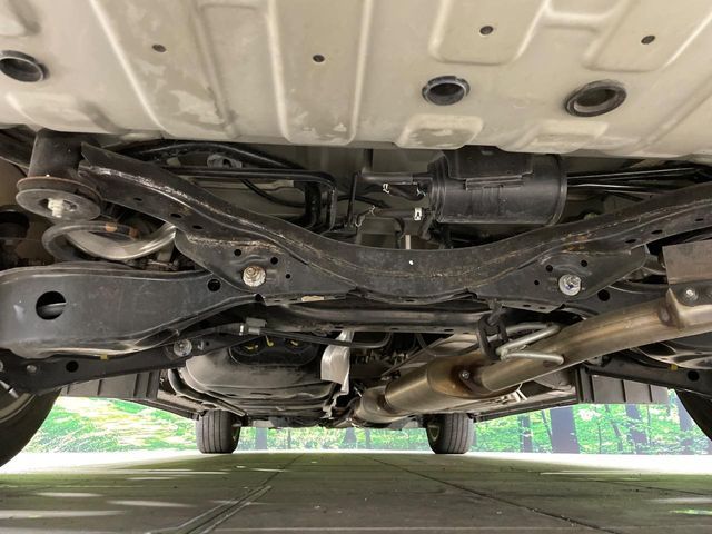 NISSAN ELGRAND 2021 Image 31