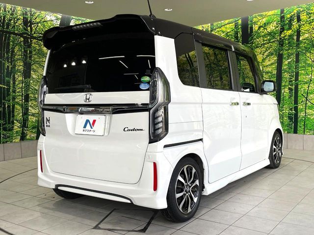HONDA N BOX CUSTOM 2019 Image 31
