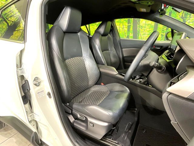 TOYOTA C-HR 2019 Image 31