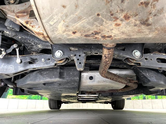 TOYOTA C-HR 2019 Image 31