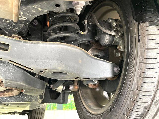 TOYOTA C-HR 2019 Image 31