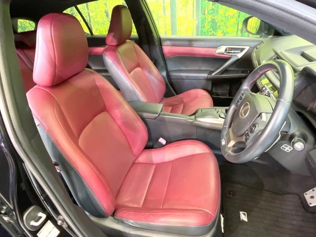 TOYOTA LEXUS CT200H 2015 Image 31