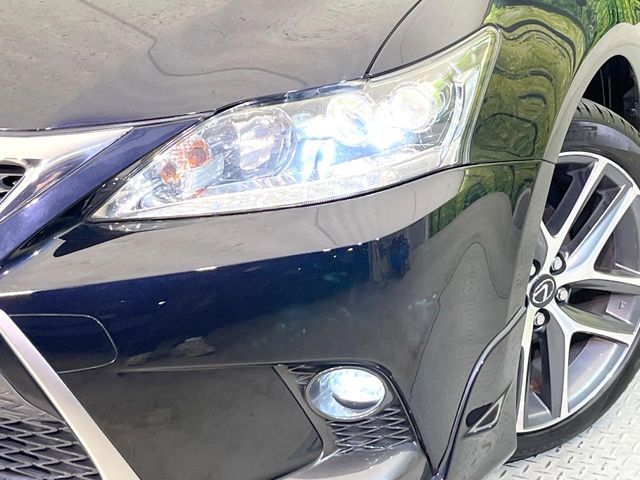 TOYOTA LEXUS CT200H 2015 Image 31
