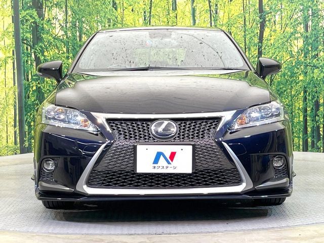 TOYOTA LEXUS CT200H 2015 Image 31