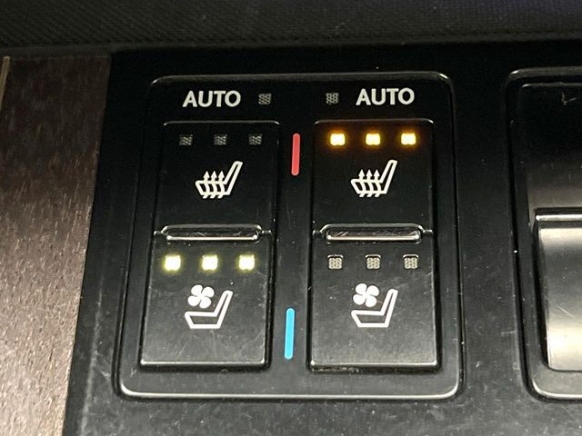 TOYOTA LEXUS RX450H 2WD 2017 Image 31