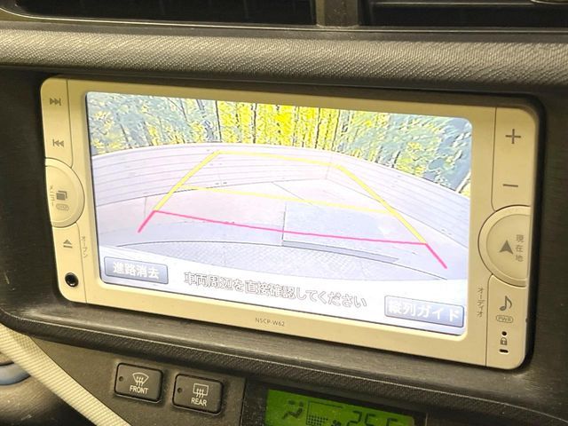 TOYOTA AQUA 2013 Image 31