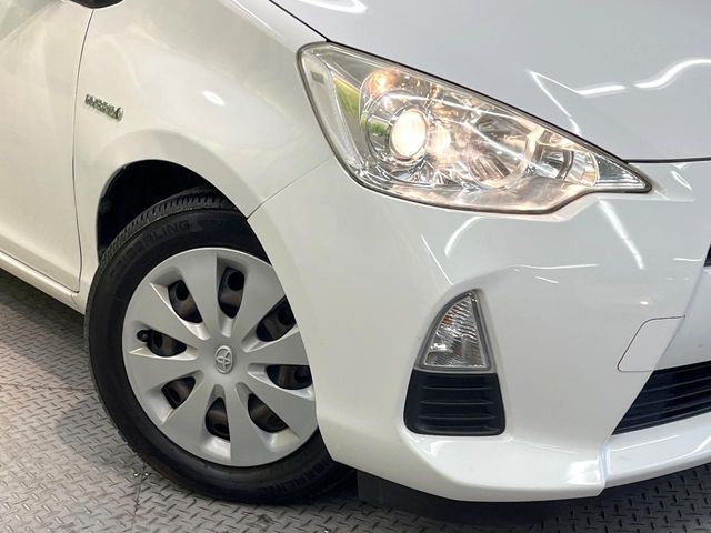 TOYOTA AQUA 2013 Image 31