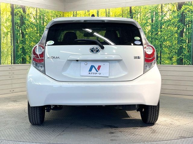 TOYOTA AQUA 2013 Image 31
