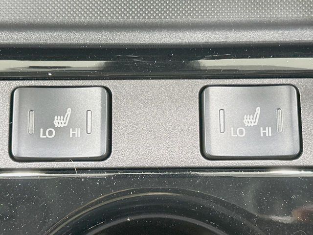 TOYOTA PRIUS 2022 Image 31