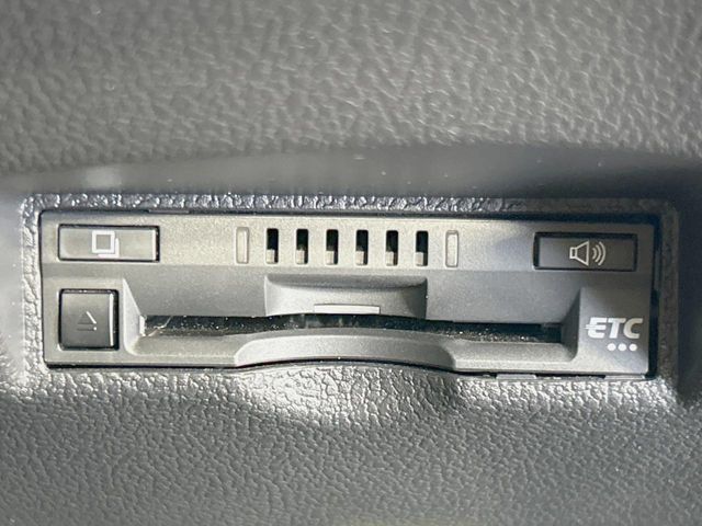 TOYOTA PRIUS 2022 Image 31