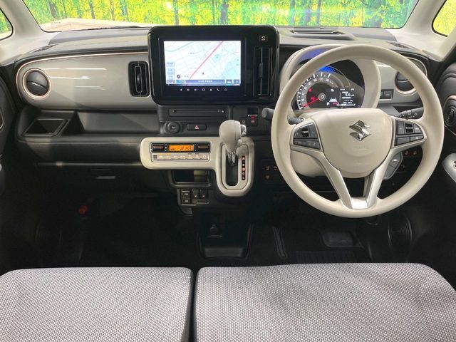 SUZUKI WAGON R SMILE 2025 Image 31