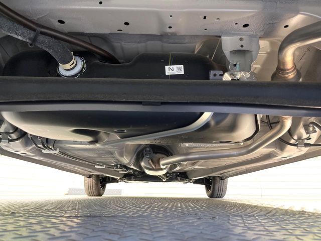 SUZUKI WAGON R SMILE 2025 Image 31