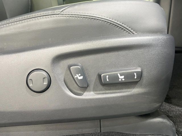 TOYOTA LANDCRUISER PRADO 2023 Image 31