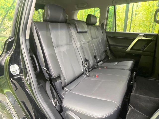 TOYOTA LANDCRUISER PRADO 2023 Image 31