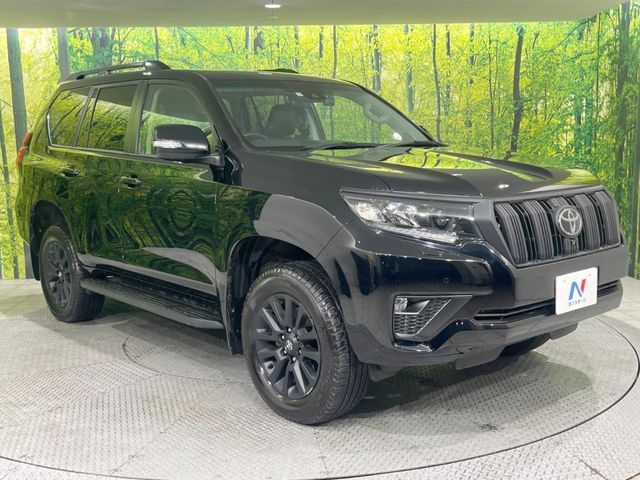TOYOTA LANDCRUISER PRADO 2023 Image 31
